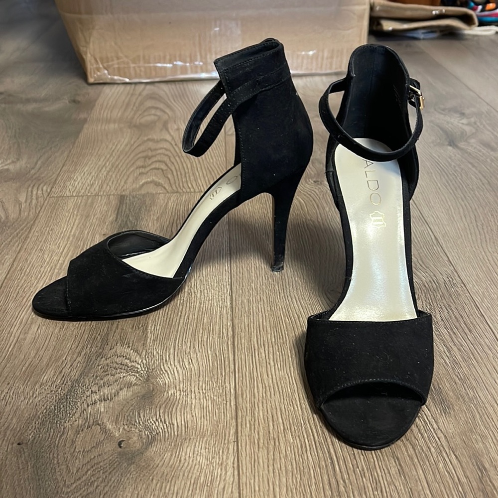 Aldo Black Suede Heels, size 9